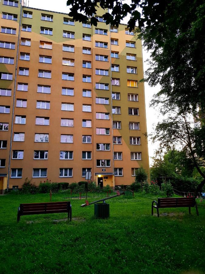 Apartament Wagabunda Wałbrzych Exteriör bild